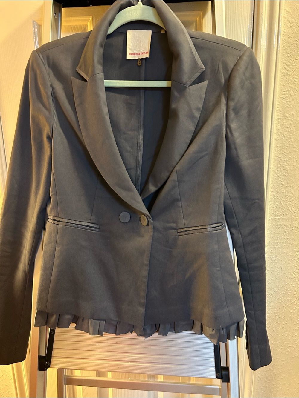 Preloved Rebecca Taylor Cropped Ruffle Trim Blazer